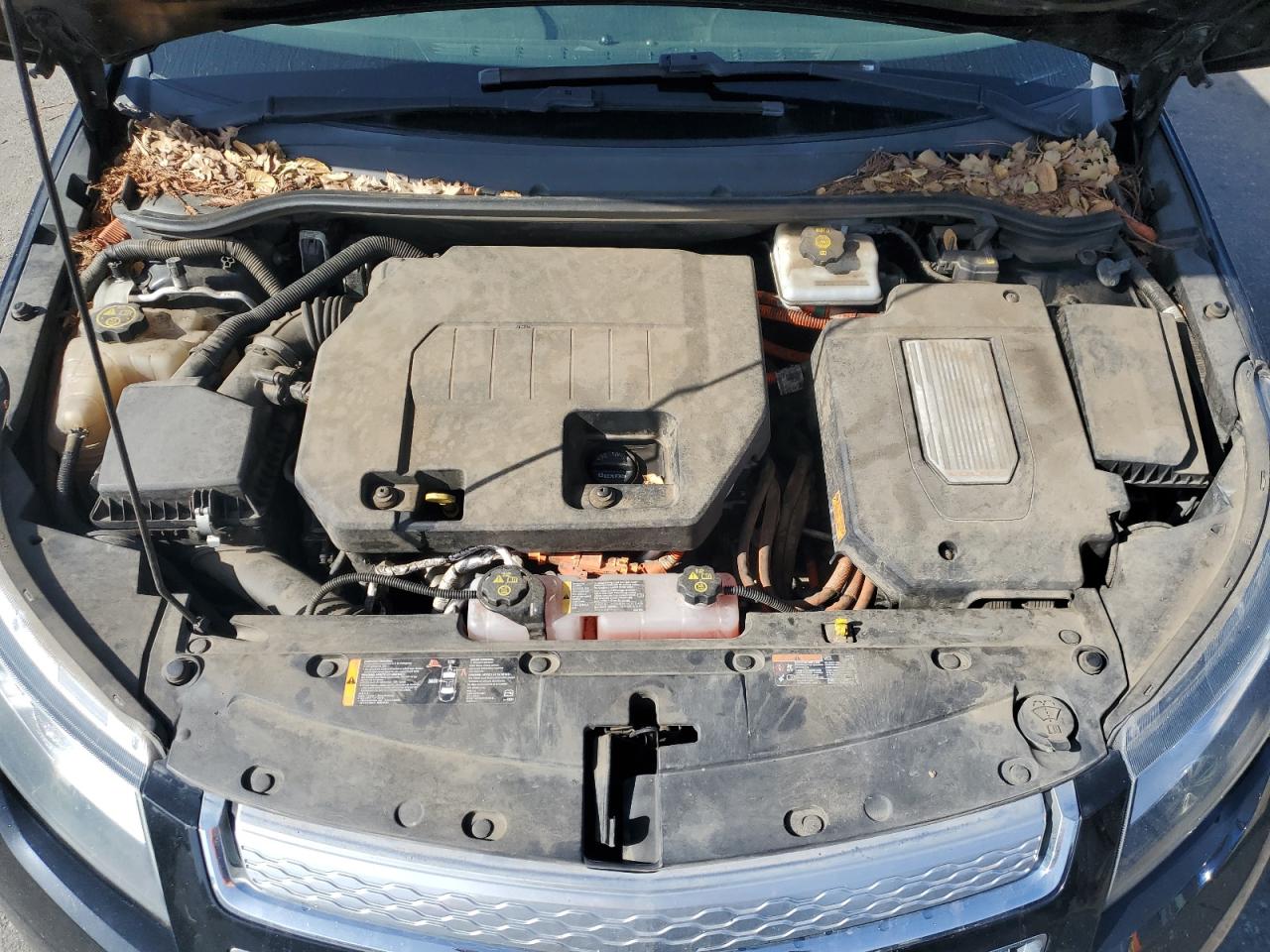 2014 Chevrolet Volt - Image 11