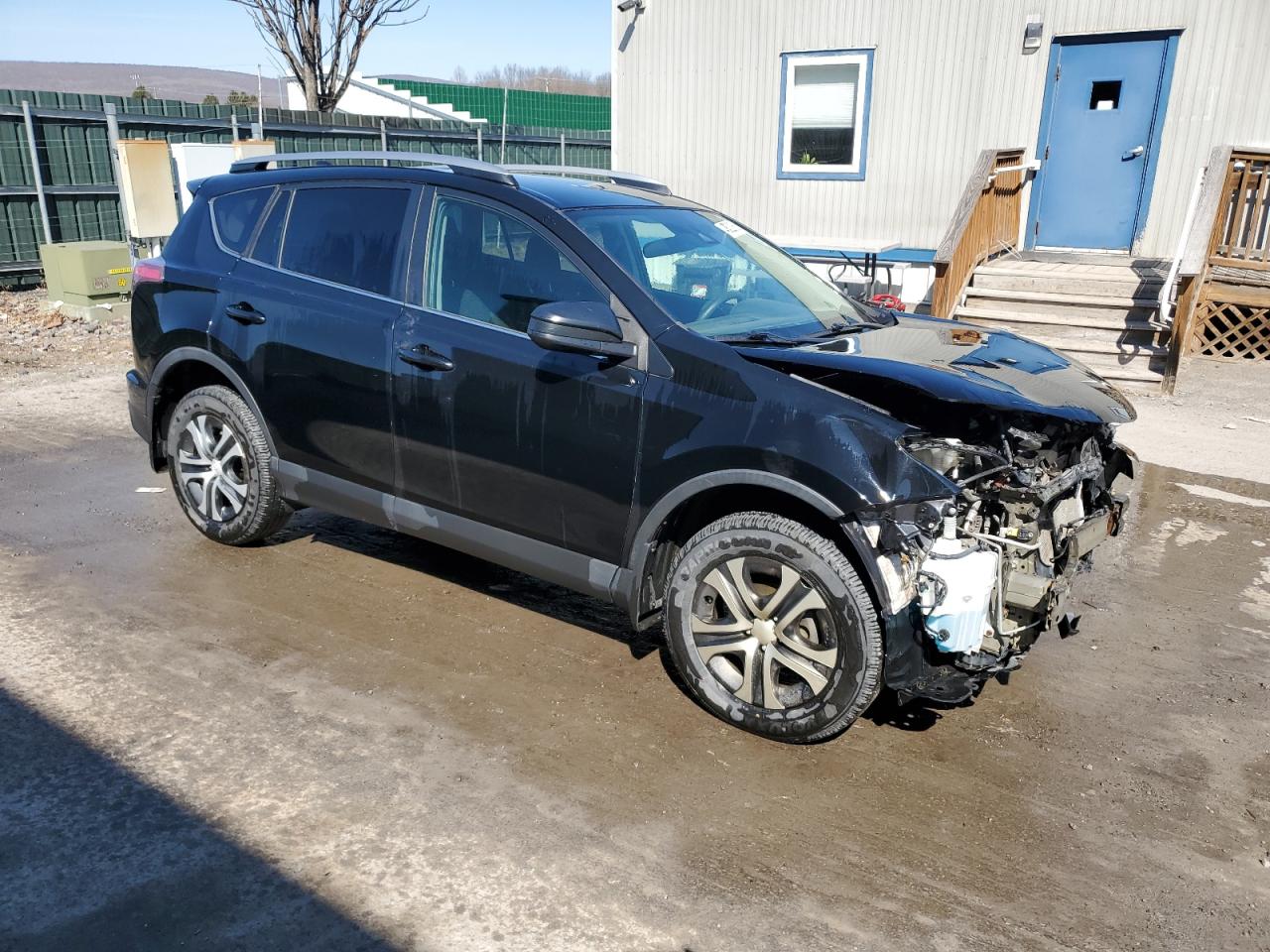 2017 Toyota RAV 4 - Image 4