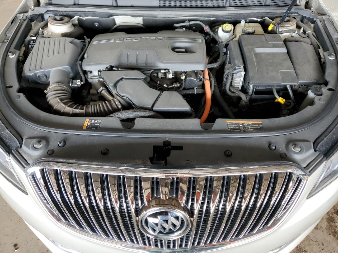 2015 Buick LaCrosse - Image 11