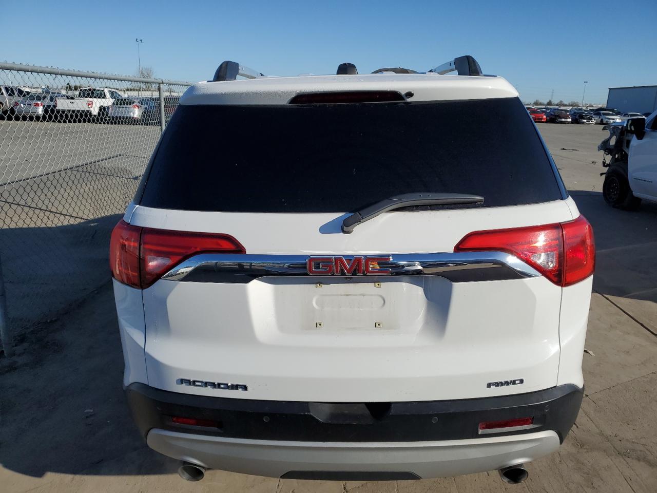 2019 GMC Acadia - Image 6