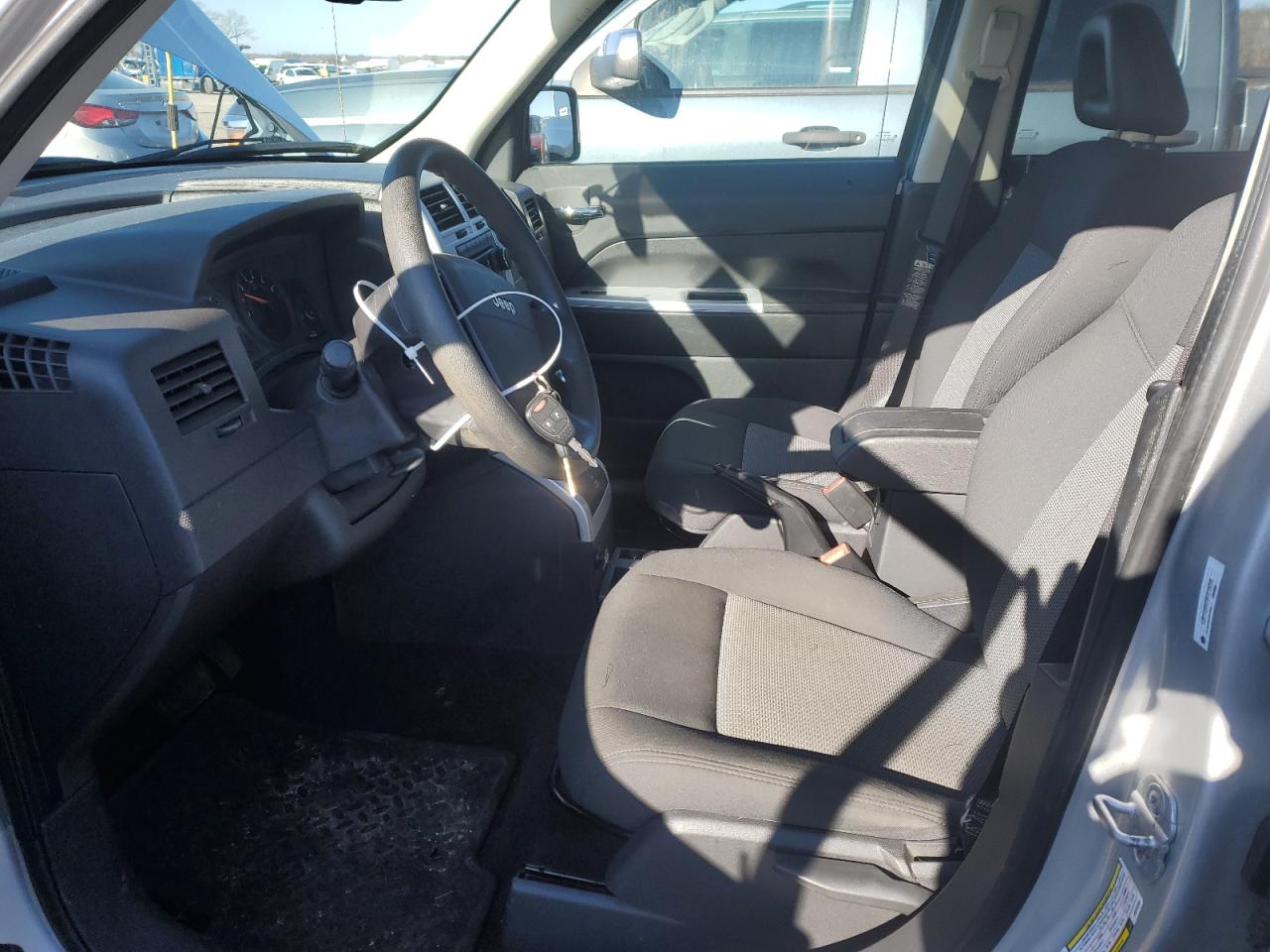 2008 Jeep Liberty (Patriot) - Image 7