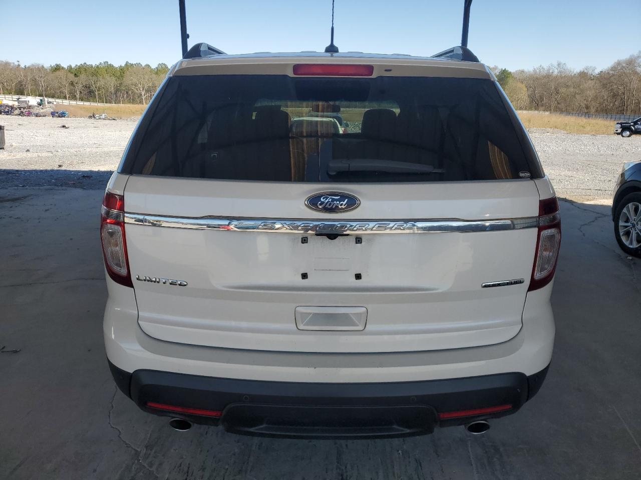 2014 Ford Explorer - Image 6