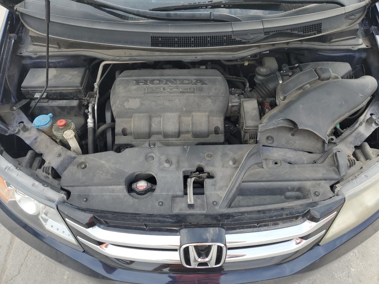 2014 Honda Odyssey - Image 12