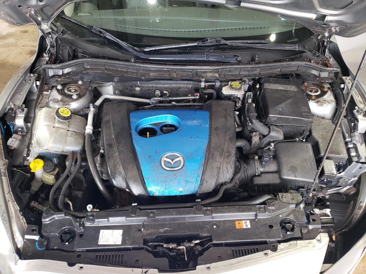 2012 Mazda 3 - Image 11