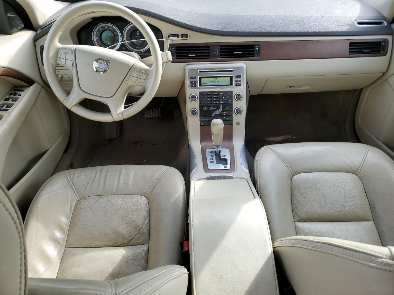 2011 Volvo Xc70 3.2 VIN: YV4952BZ6B1111078 Lot: 47661395