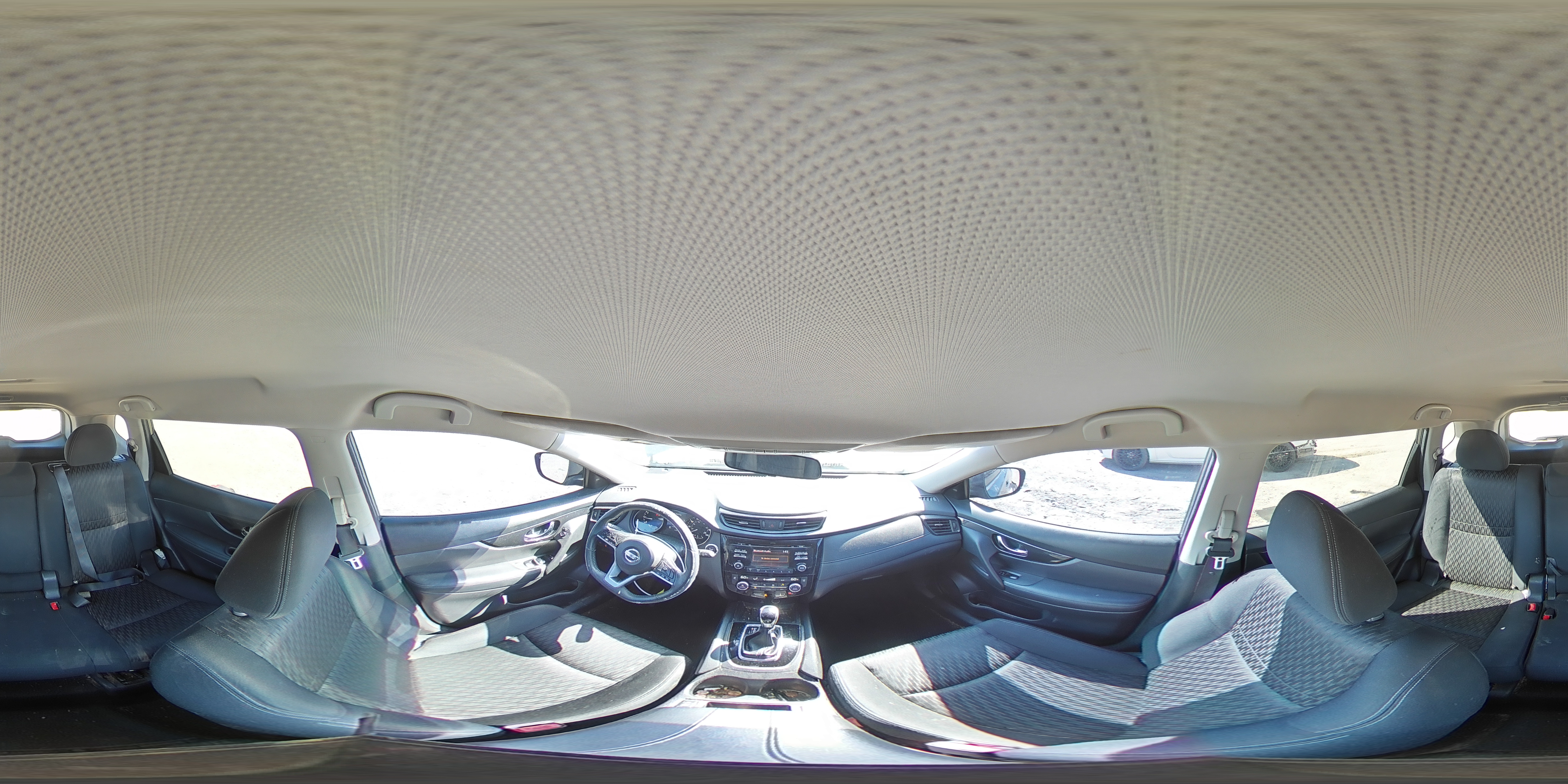 2017 Nissan Rogue - Image 13