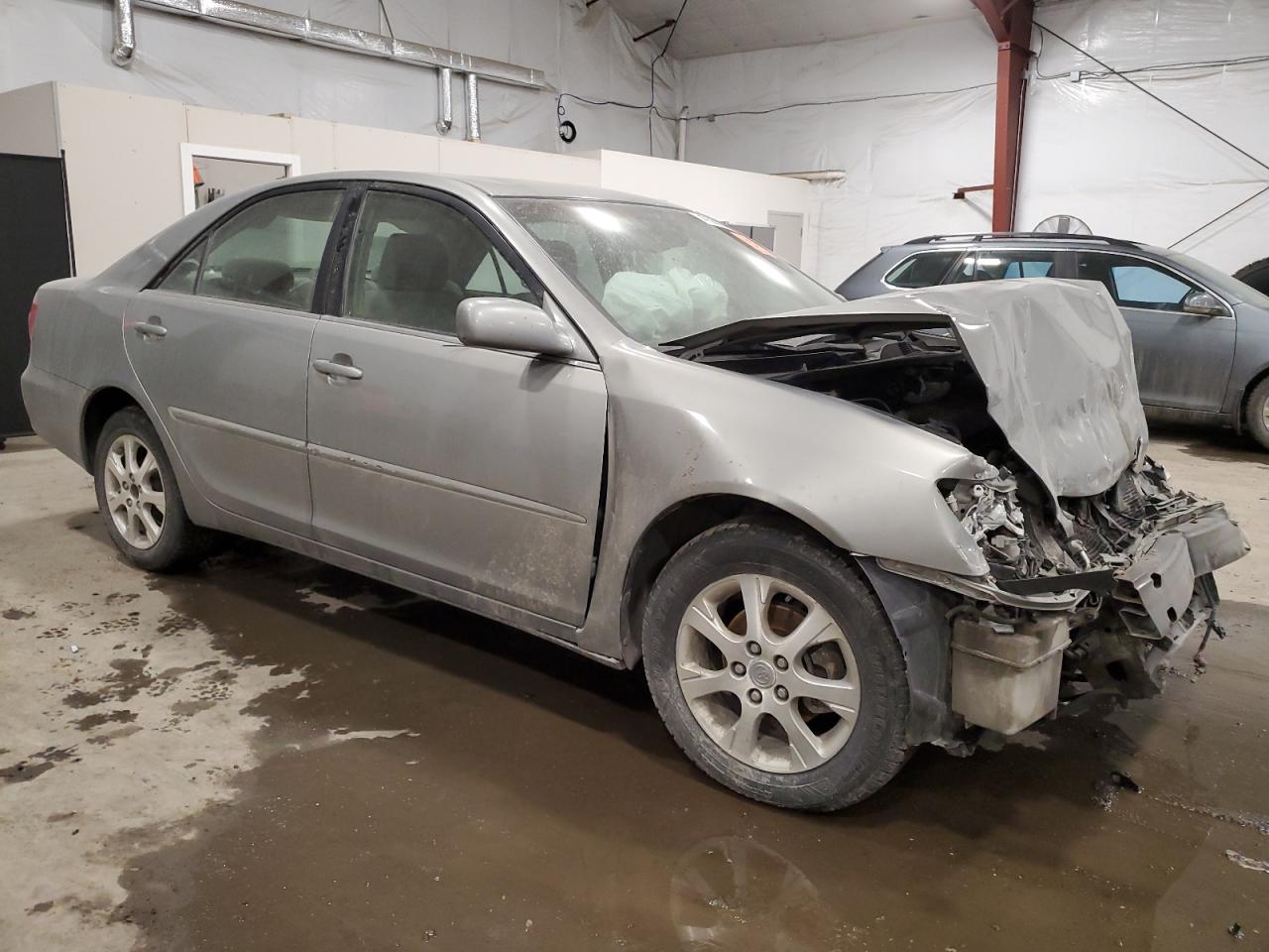 2005 Toyota Camry - Image 4