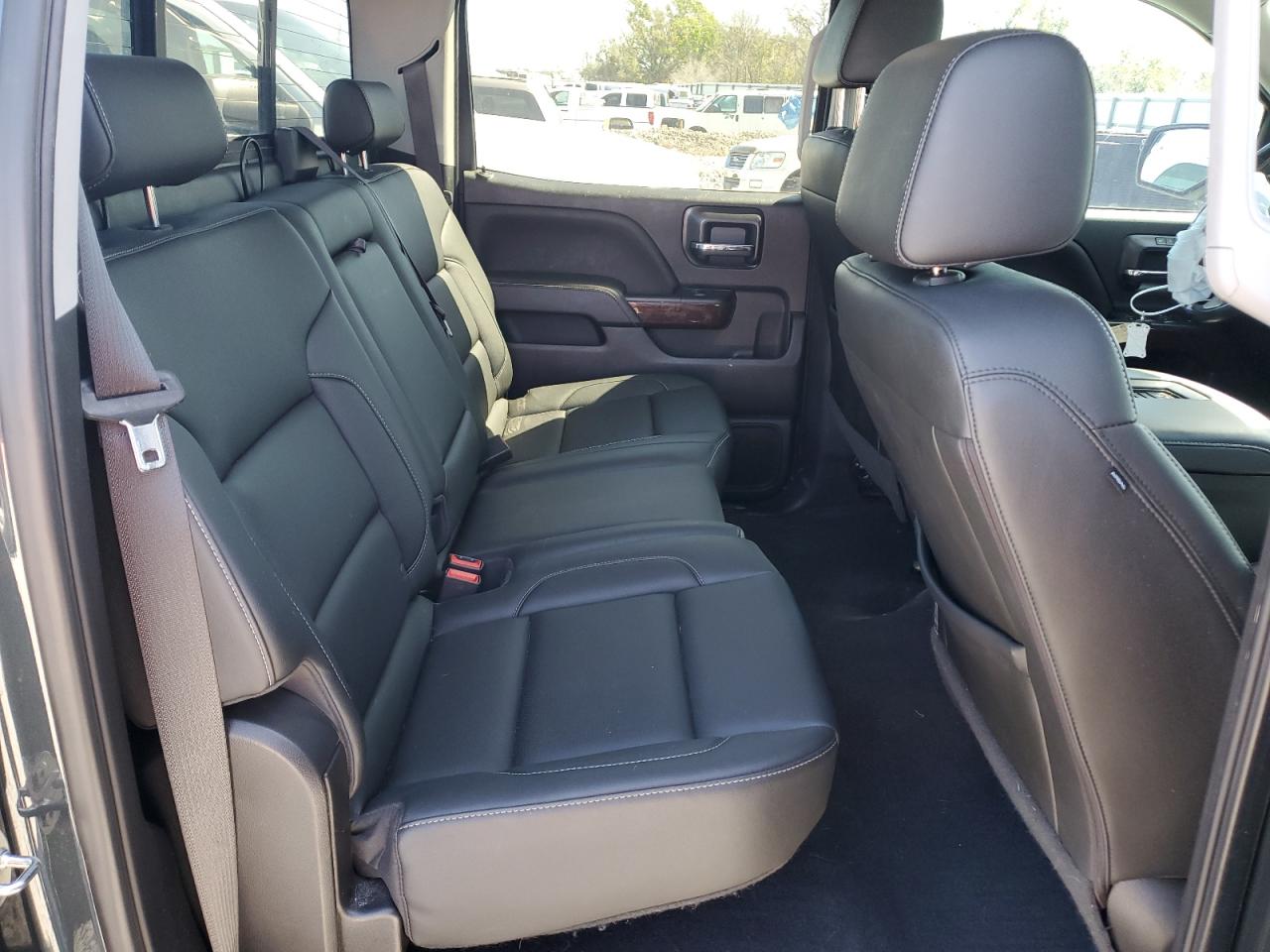 2018 GMC Sierra - Image 10