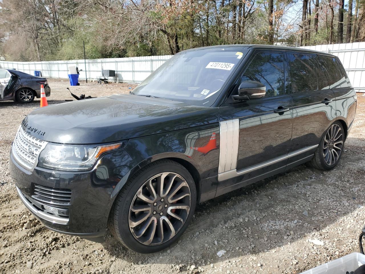 2016 Land Rover Range Rover - Image 1