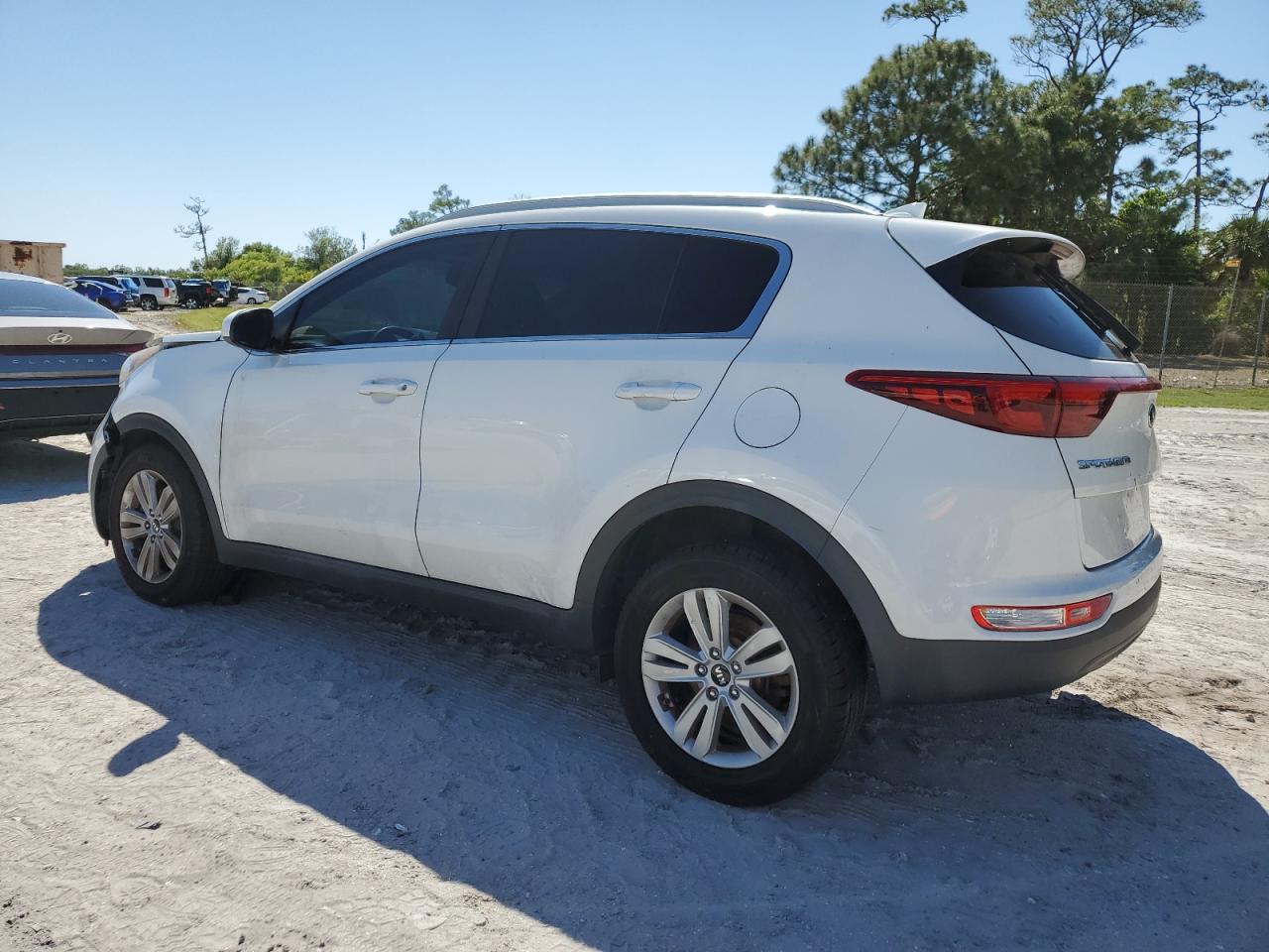 2017 Kia Sportage - Image 4