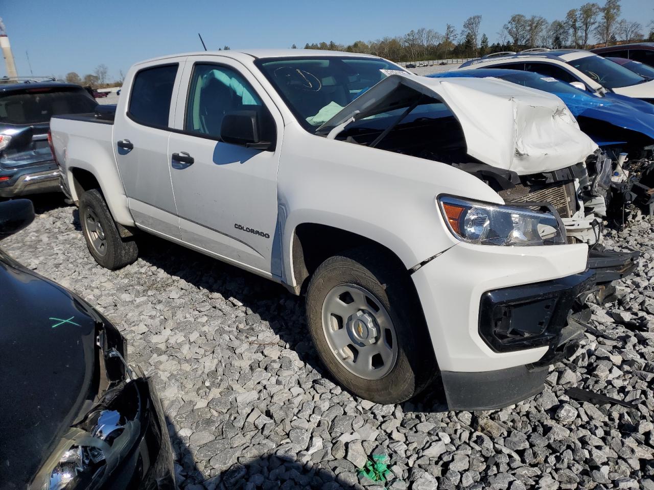 2022 Chevrolet Colorado - Image 4