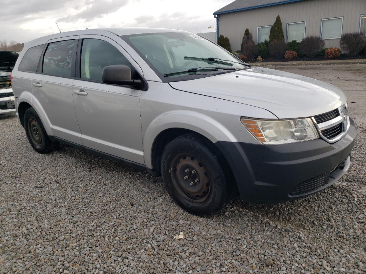 2010 Dodge Journey - Image 4