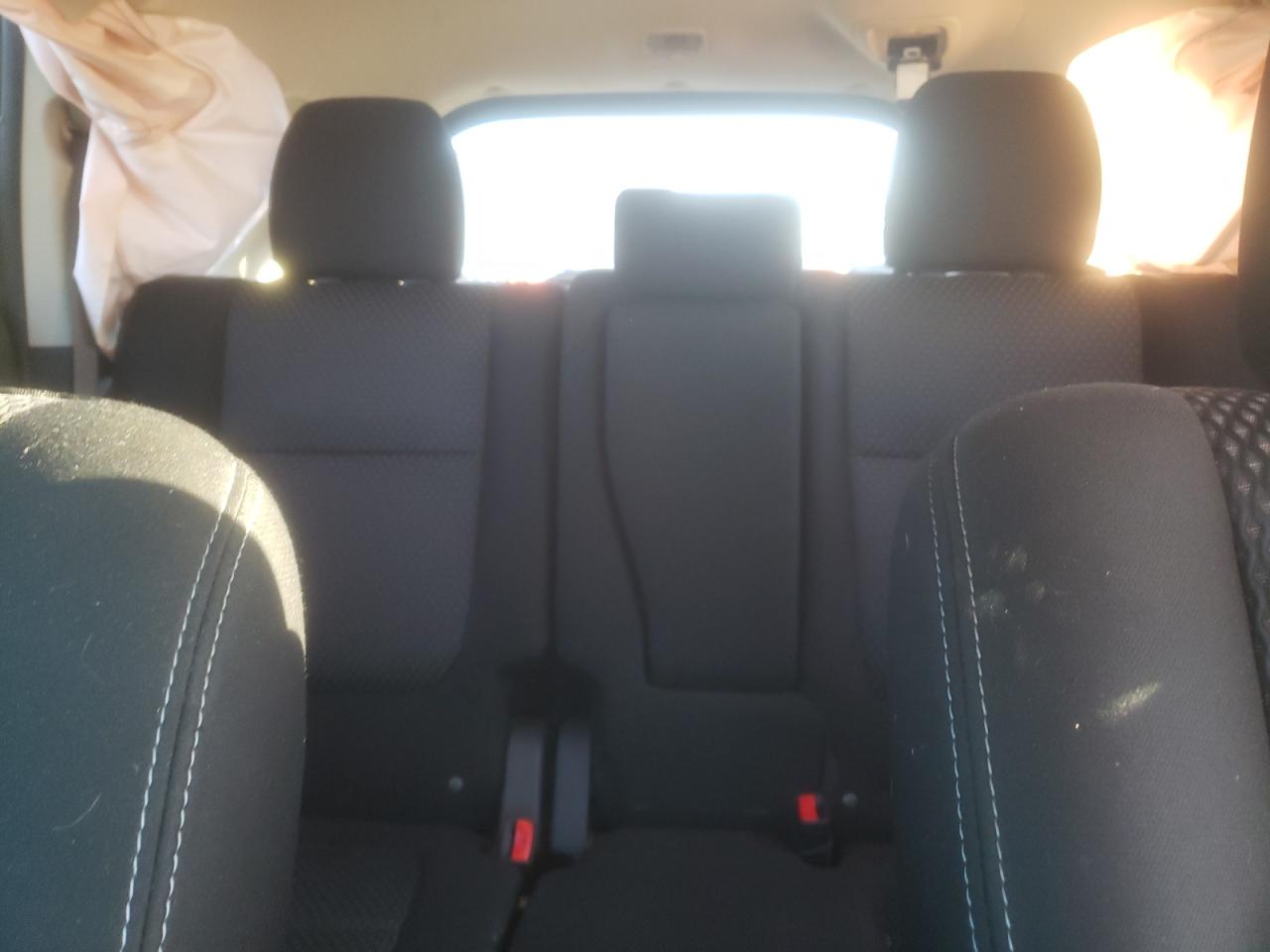 2017 Mitsubishi Outlander - Image 10