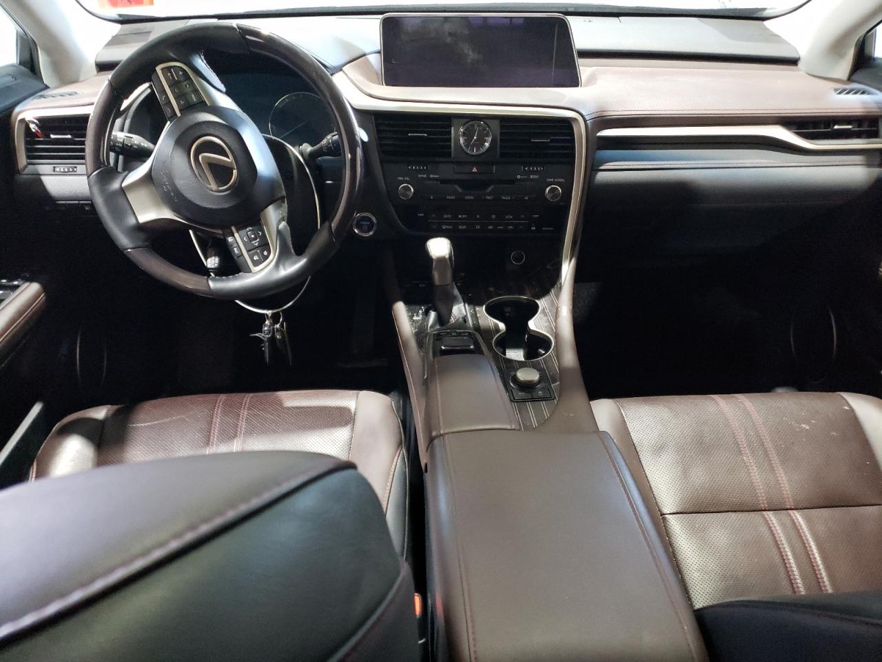 2017 Lexus RX - Image 8
