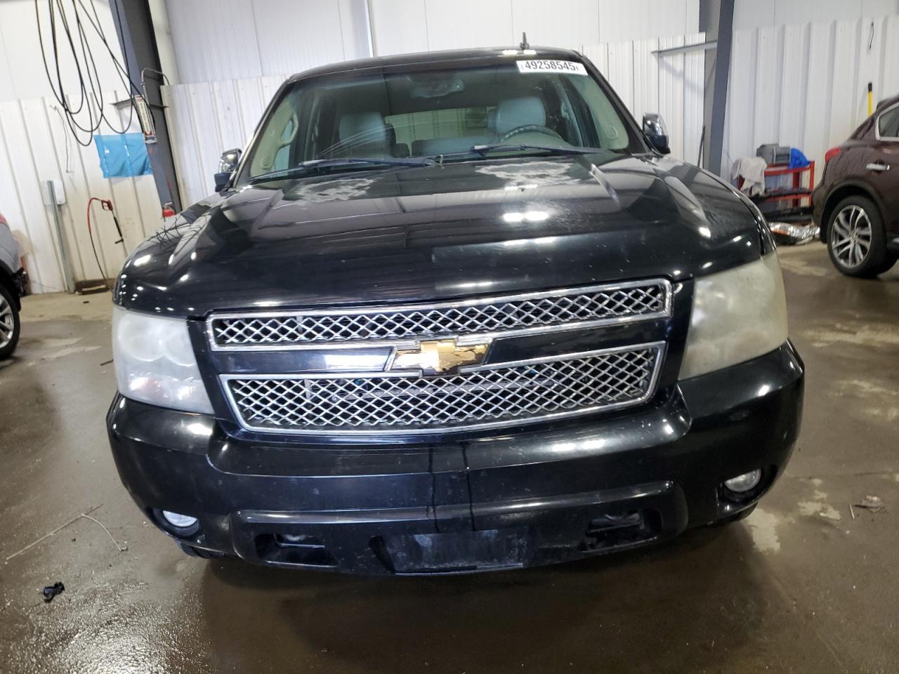 2007 Chevrolet Tahoe - Image 5