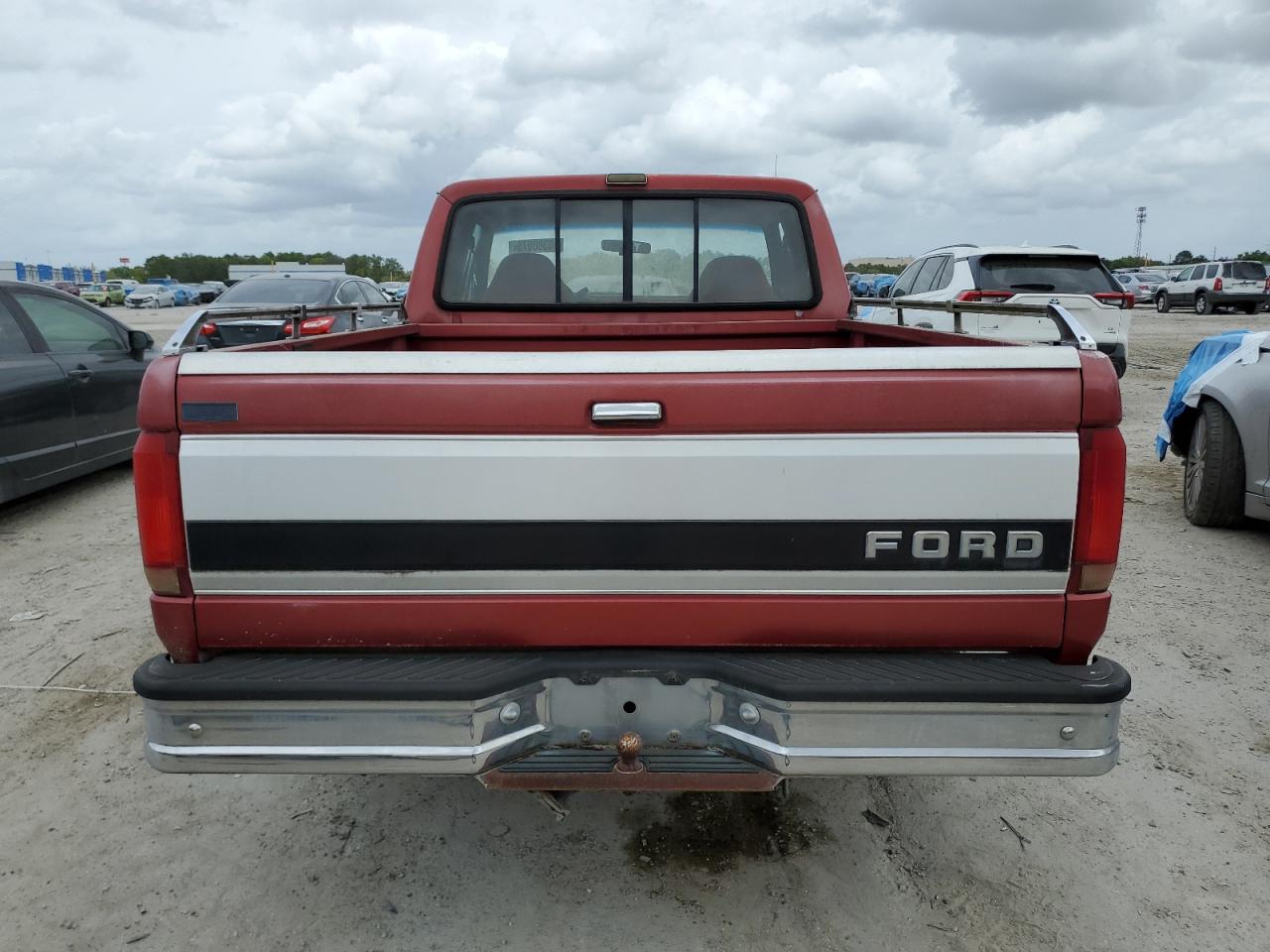 1992 Ford F150 VIN: 1FTEX15H4NKA98709 Lot: 50380075