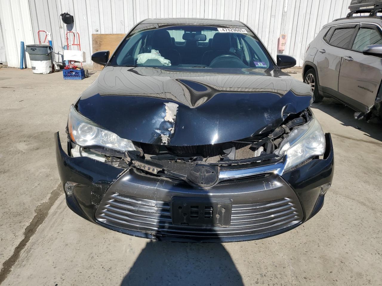 2015 Toyota Camry - Image 5