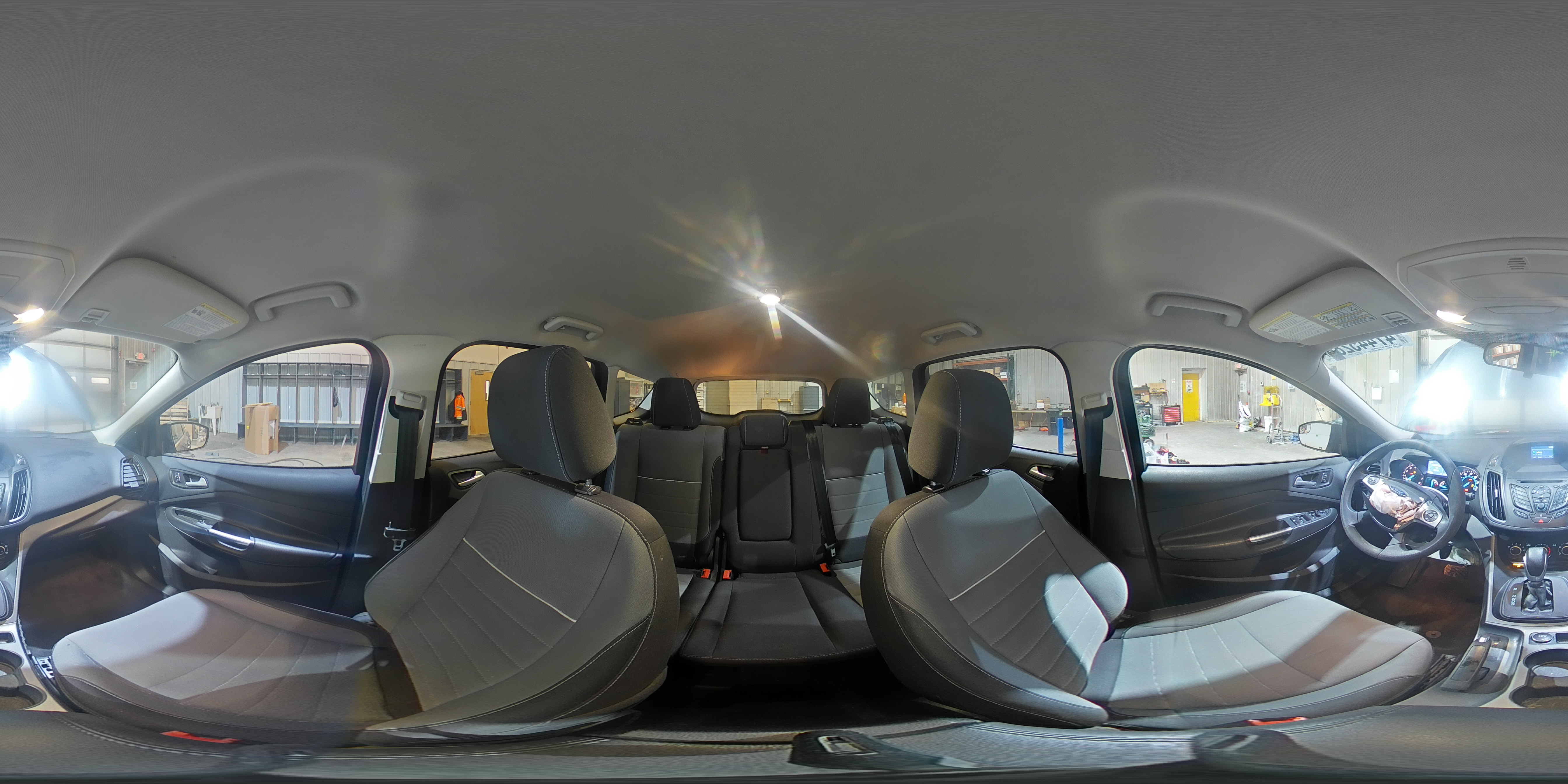 2015 Ford Escape - Image 16