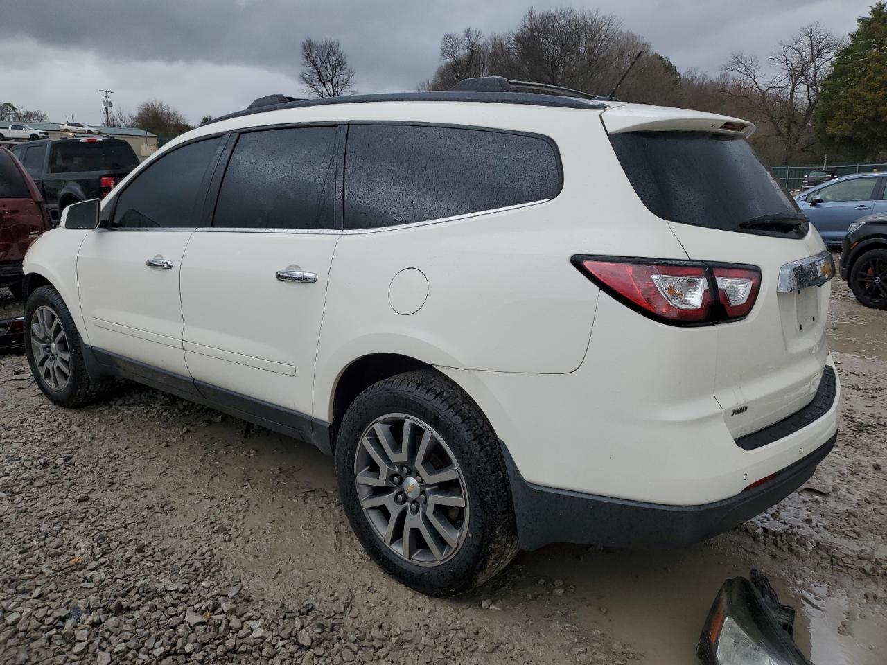 2014 Chevrolet Traverse - Image 2