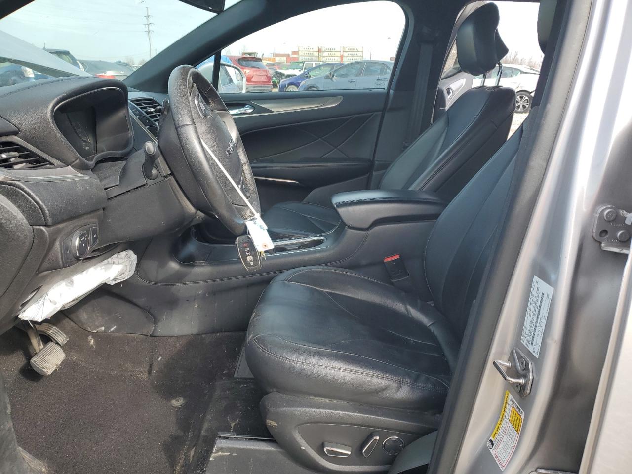 2019 Lincoln MKZ - Image 7