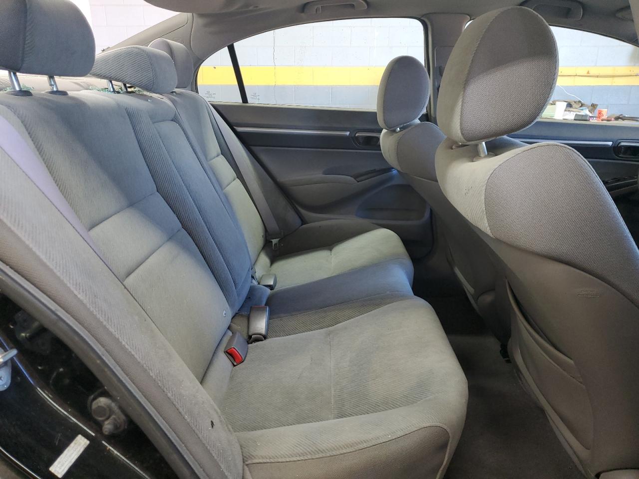 2010 Honda Civic - Image 10