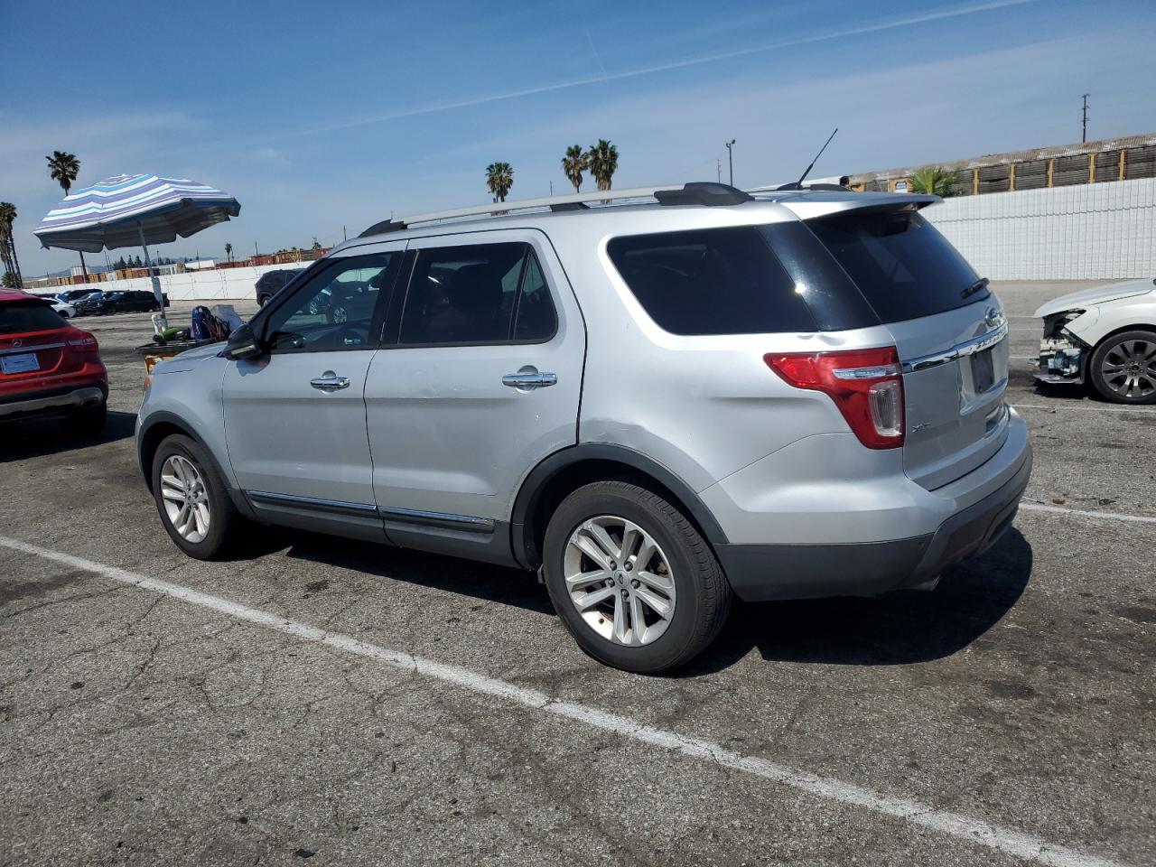 2013 Ford Explorer - Image 2