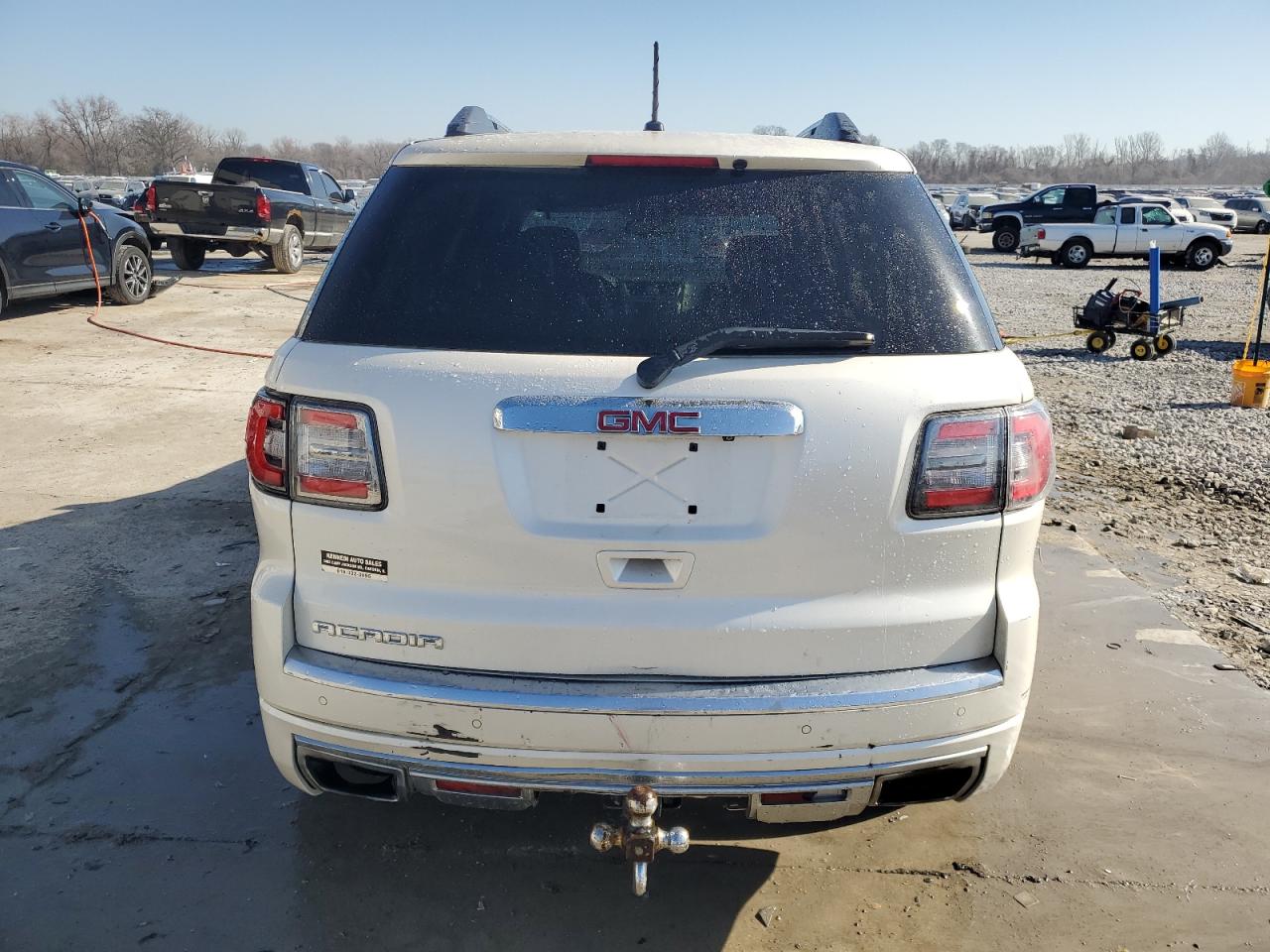 2013 GMC Acadia - Image 6