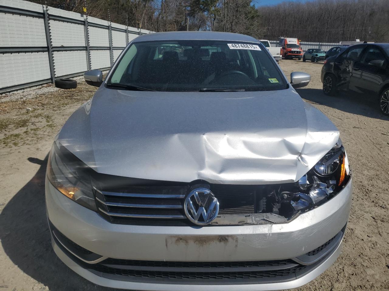 2015 Volkswagen Passat - Image 5