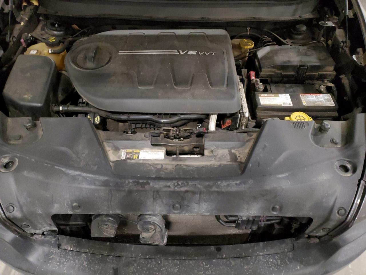 2015 Jeep Cherokee - Image 12