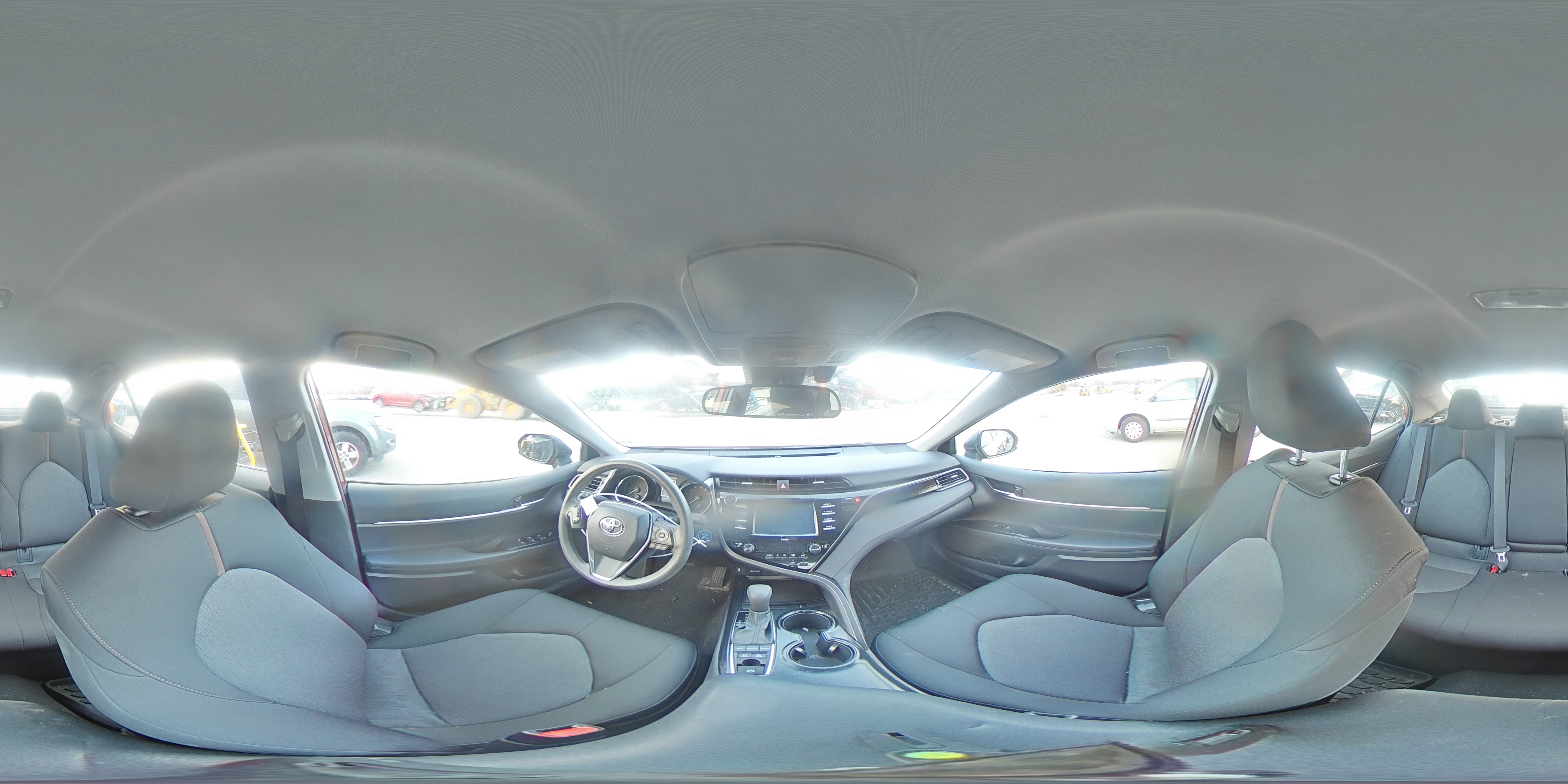 2020 Toyota Camry - Image 13