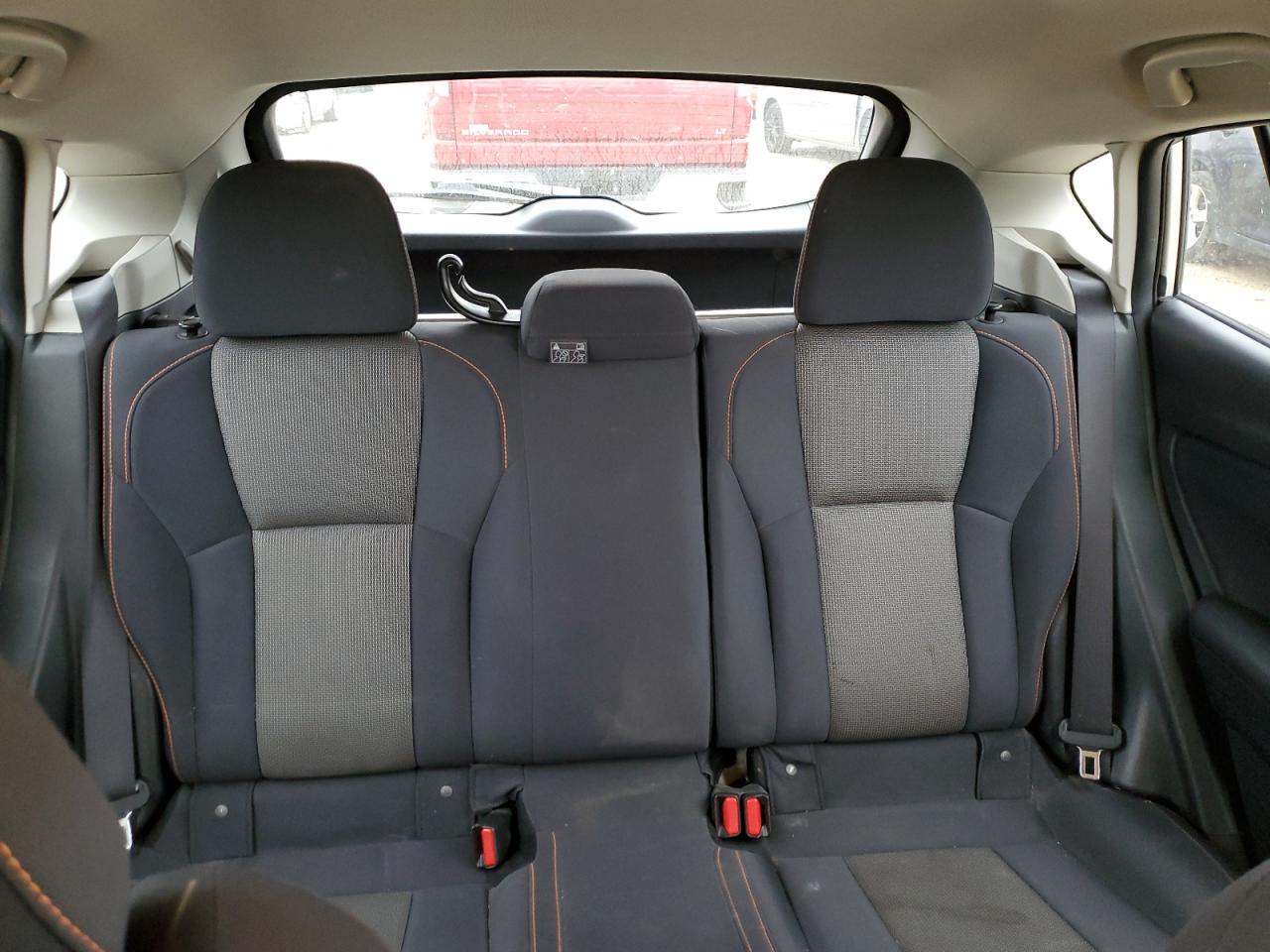 2018 Subaru XV - Image 10
