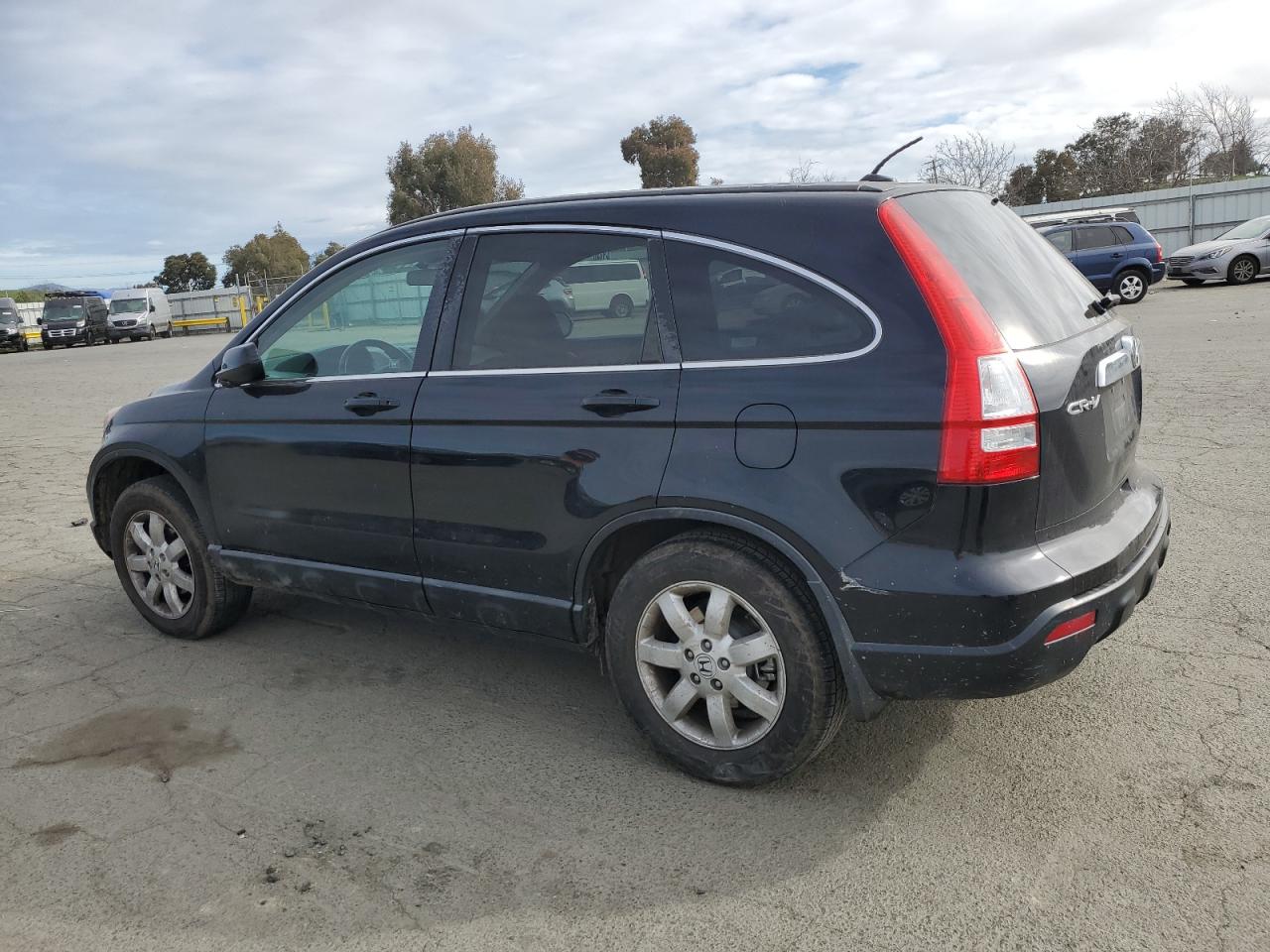 2008 Honda CR-V - Image 2