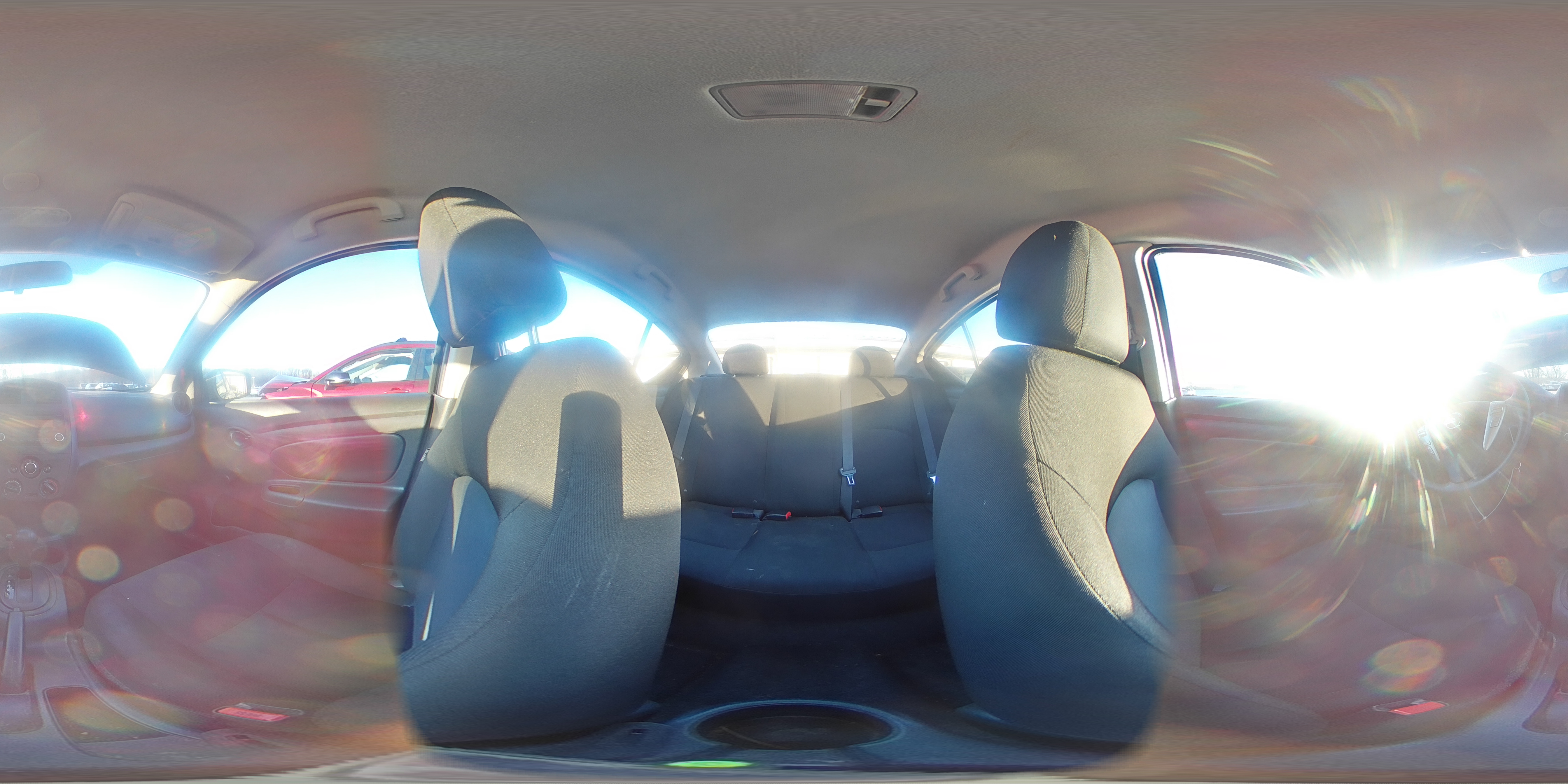 2018 Nissan Versa - Image 13