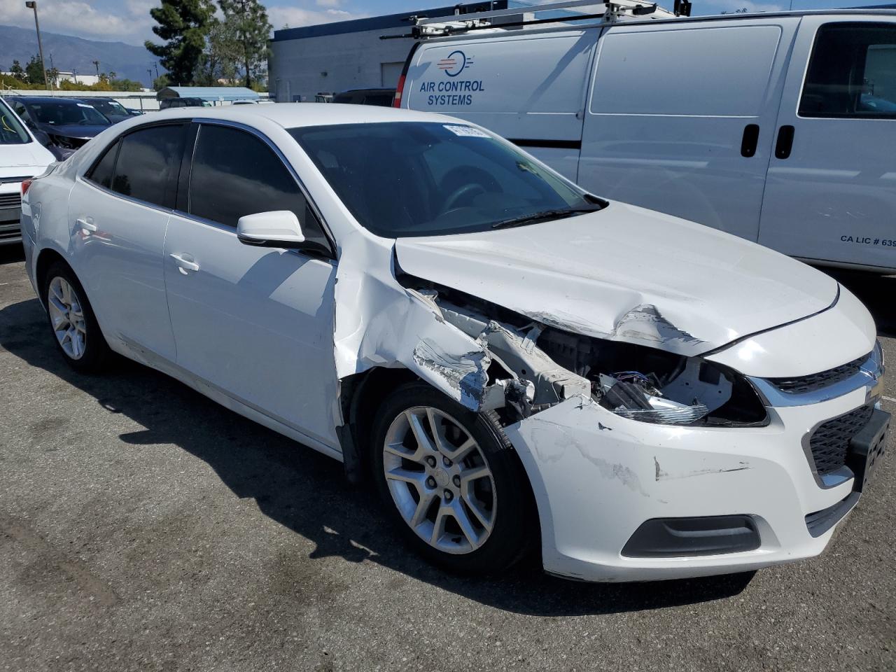 2014 Chevrolet Malibu - Image 4