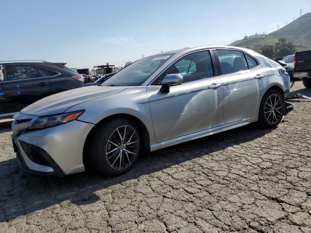 2021 Toyota Camry Se en Venta en Colton, CA - Rear End