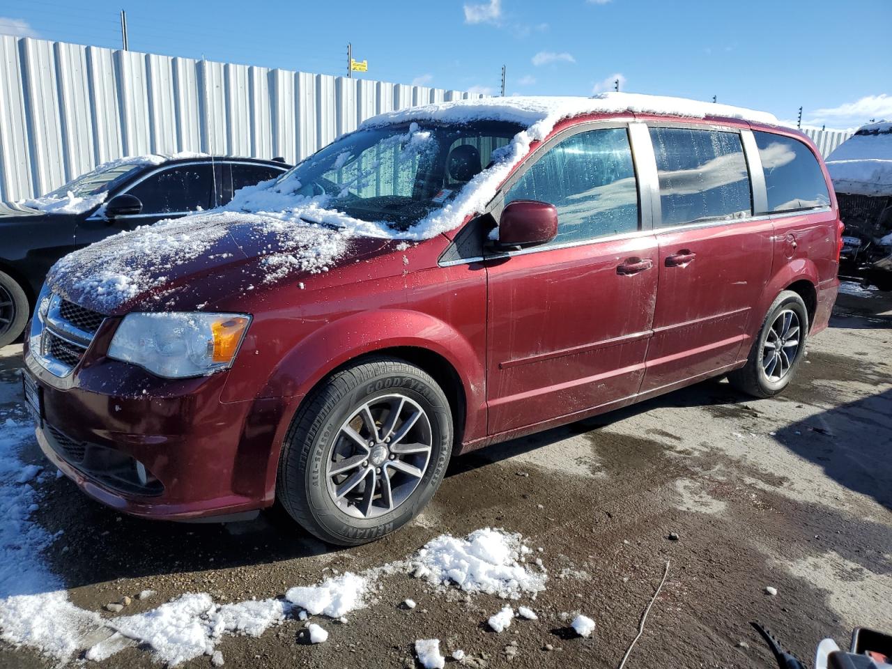 2017 Dodge Caravan - Image 1