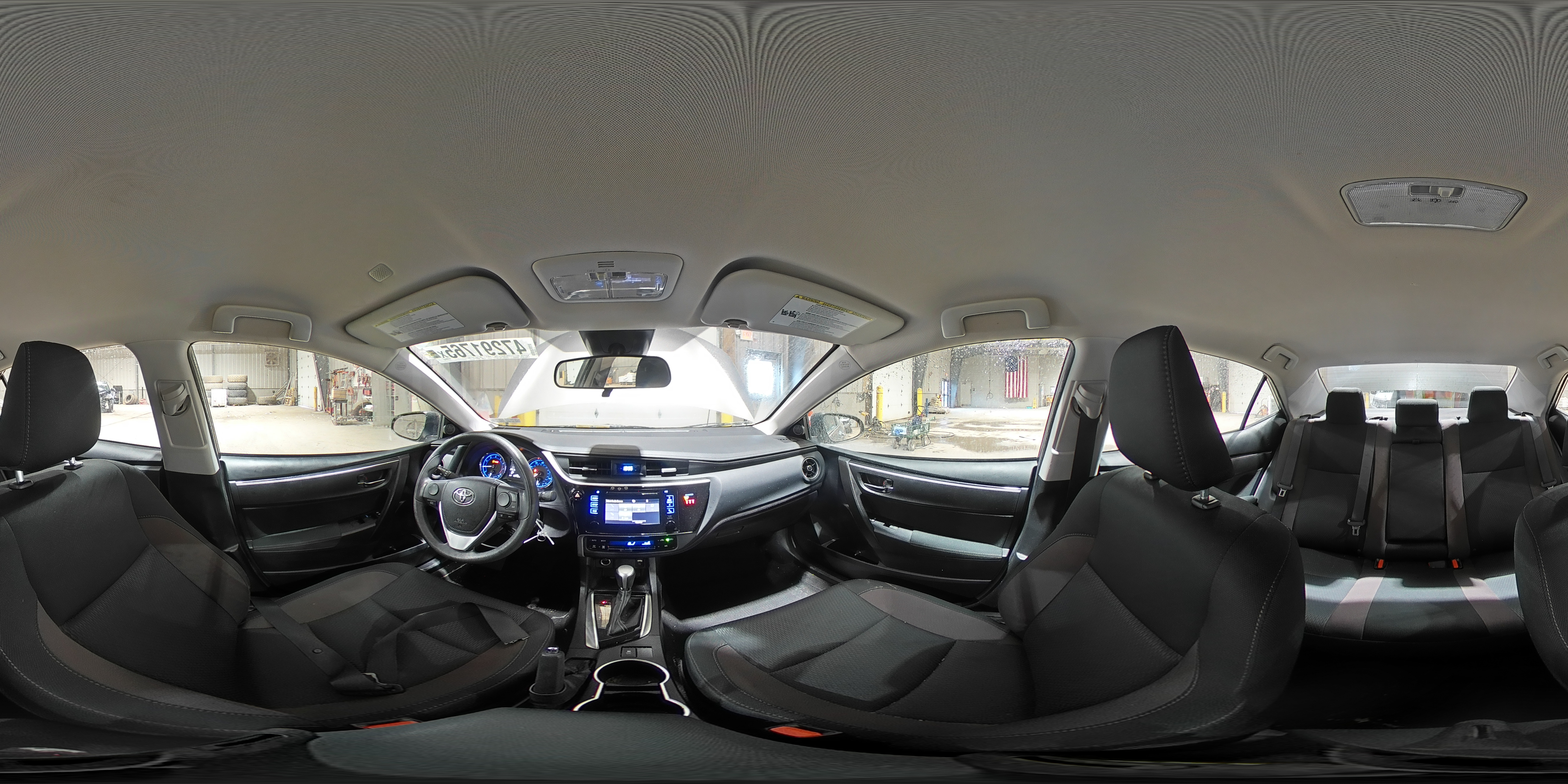 2019 Toyota Corolla - Image 12