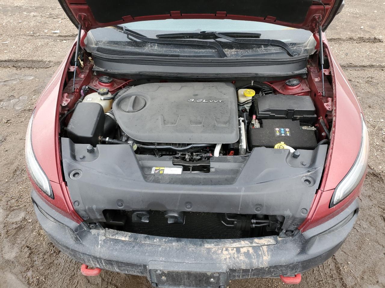 2014 Jeep Cherokee - Image 12