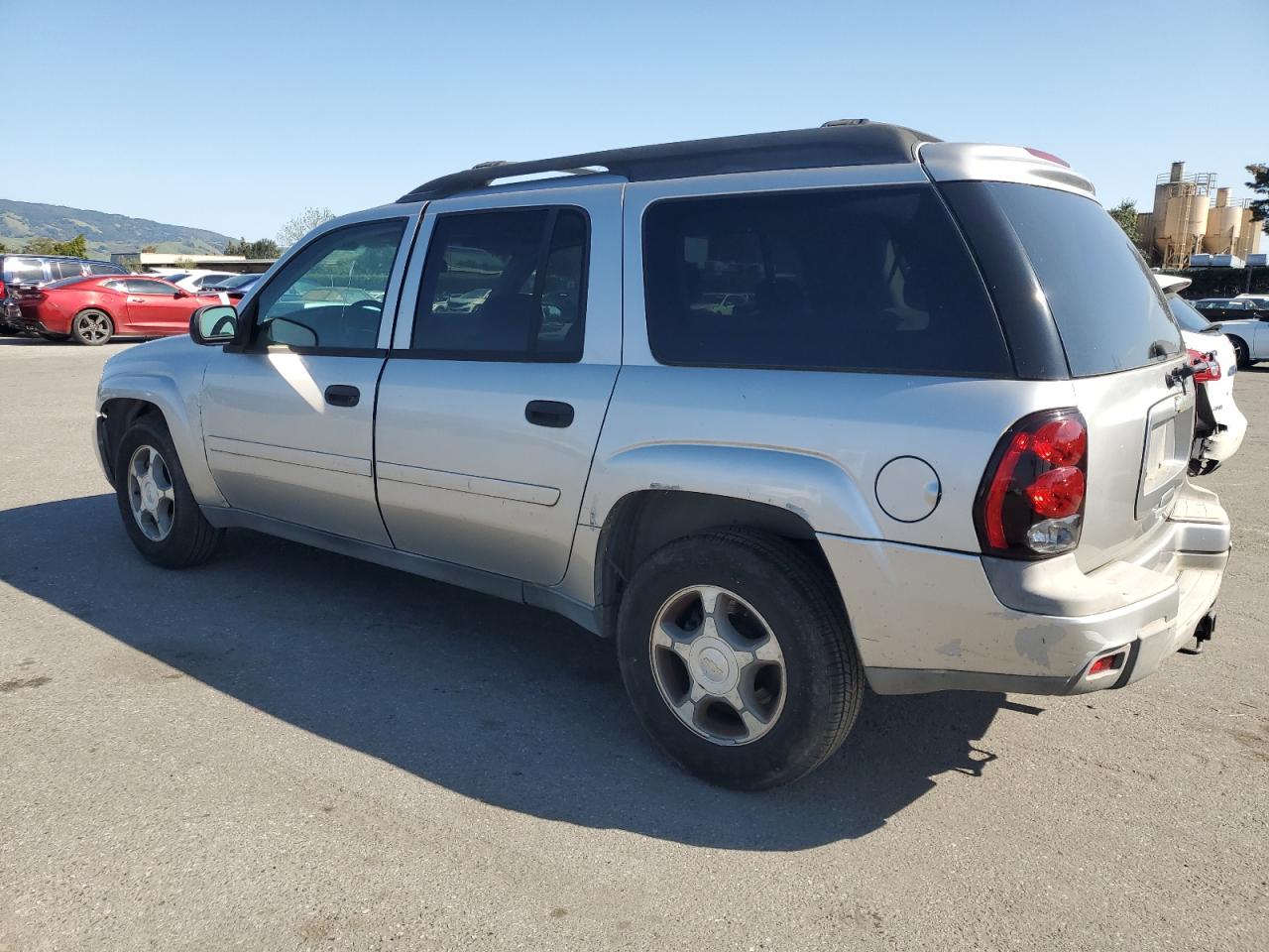 2006 Chevrolet TrailBlazer - Image 2