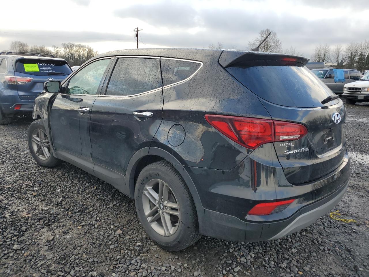2018 Hyundai Santa Fe - Image 2