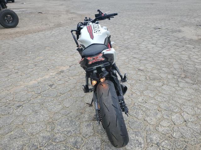  KAWASAKI ER650 K 2022 Два тони