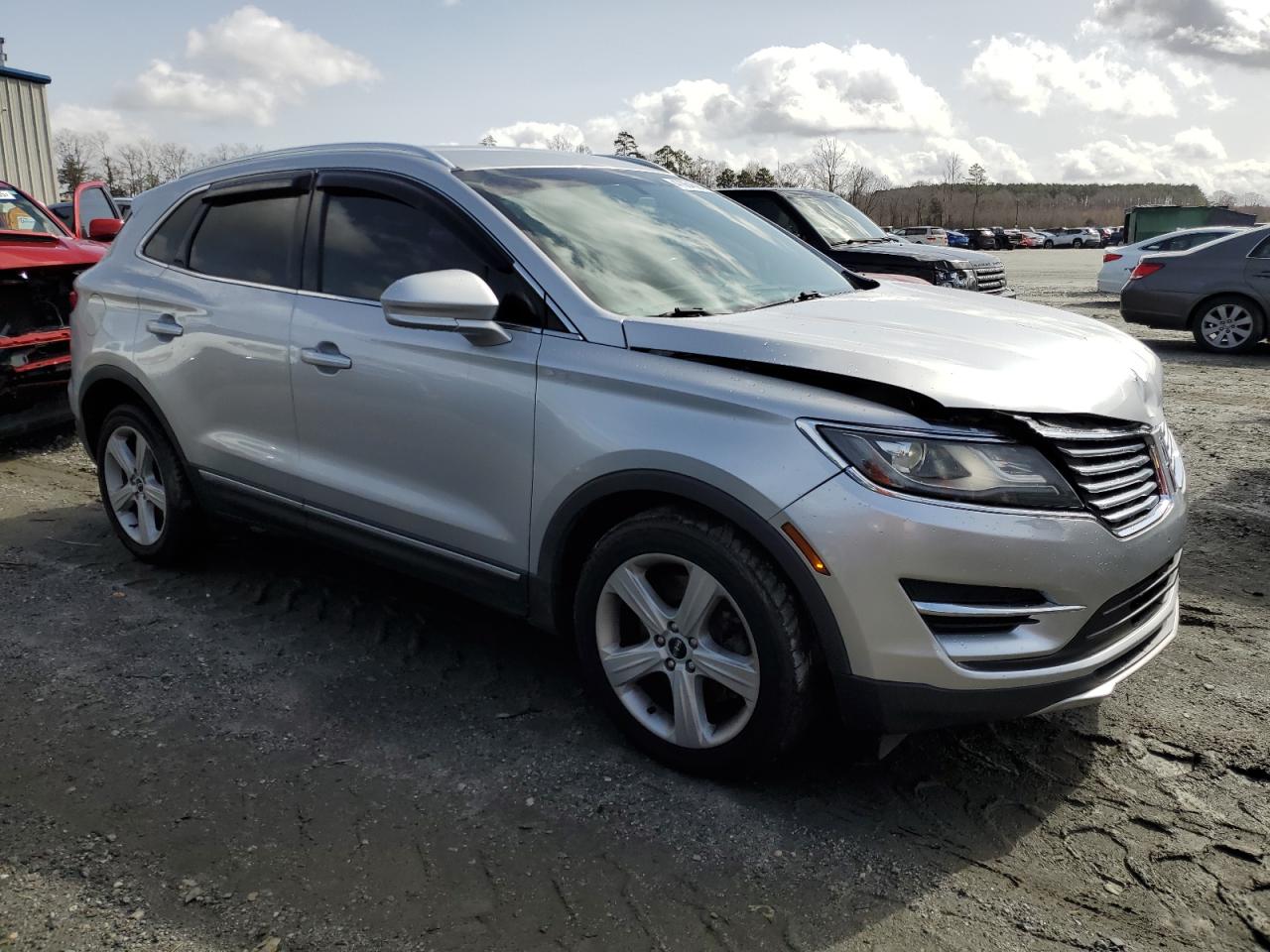 2018 Lincoln MKC - Image 4