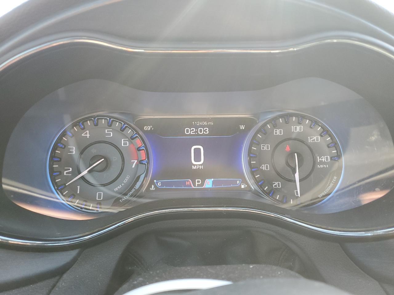 2015 Chrysler 200 - Image 9