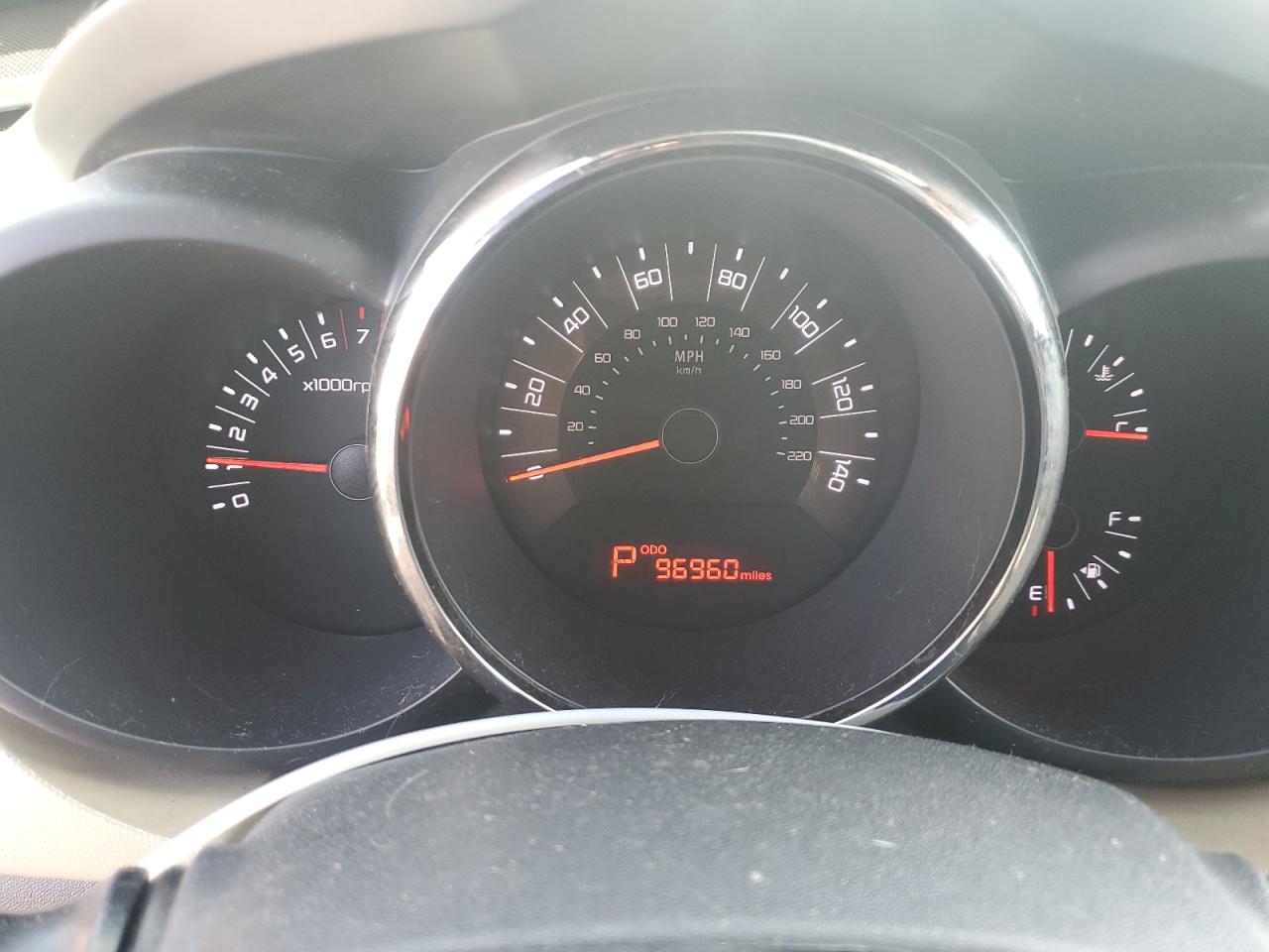 2011 Kia Soul + VIN: KNDJT2A21B7215940 Lot: 51127555