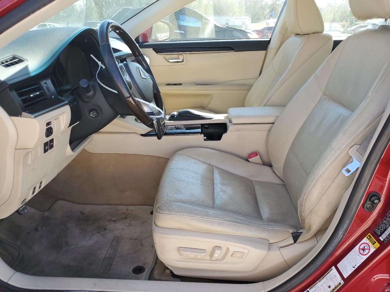 2013 Lexus ES - Image 7