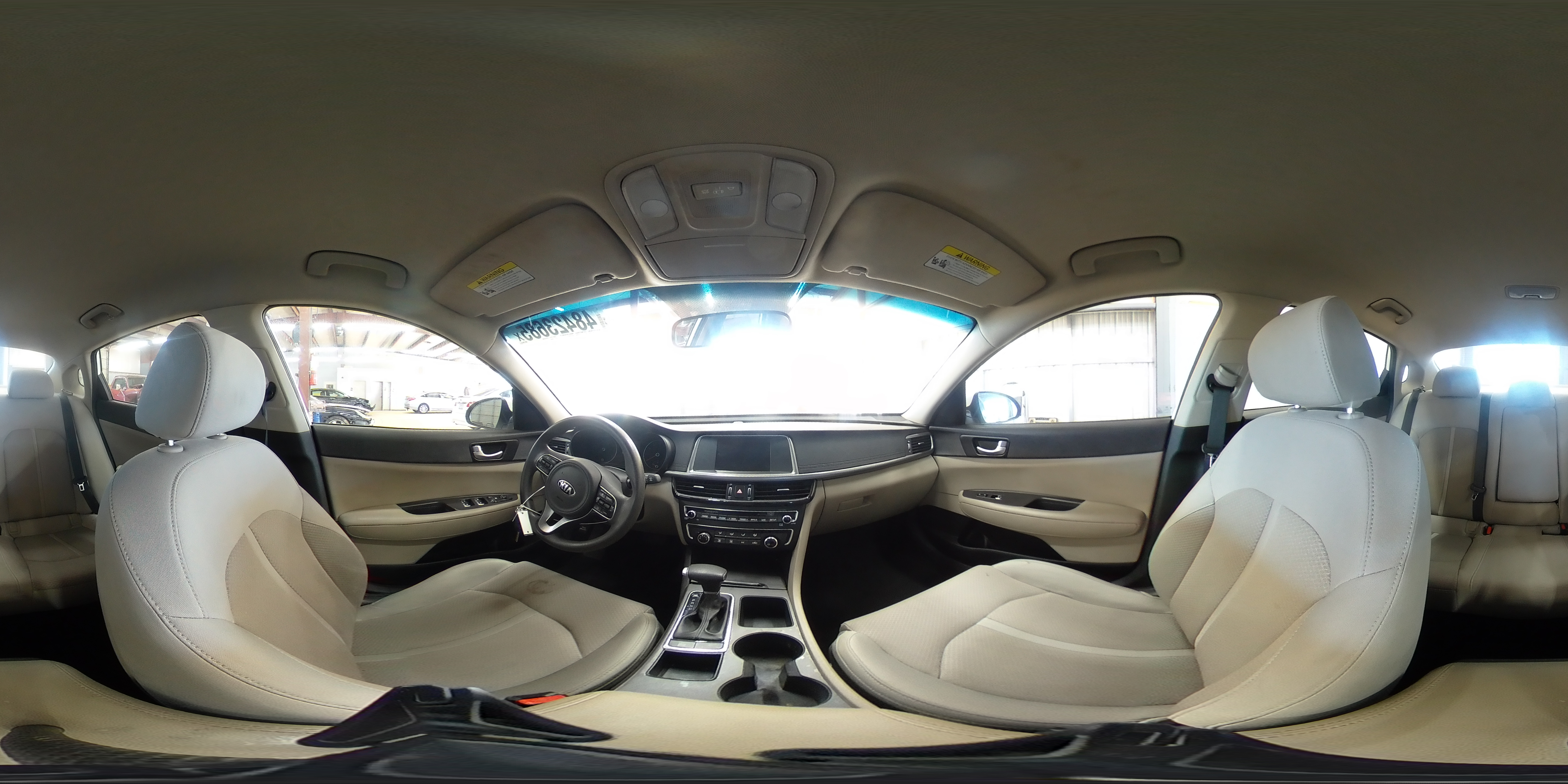 2018 Kia Optima - Image 12
