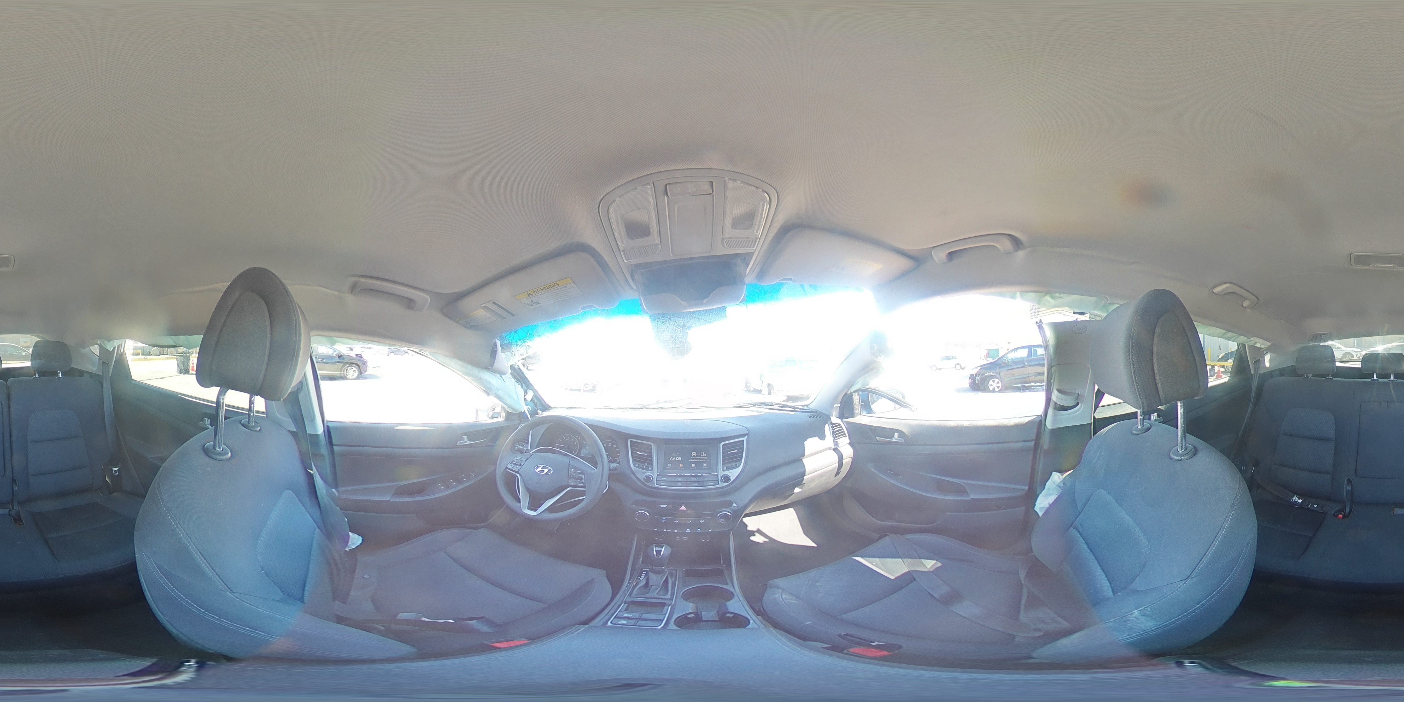 2018 Hyundai Tucson - Image 16