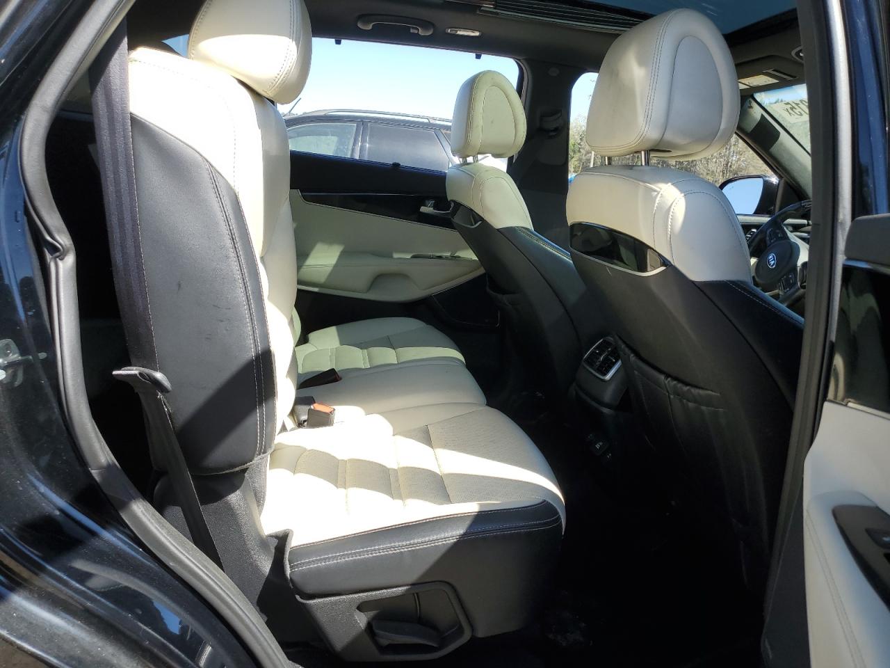 2016 Kia Sorento Sx VIN: 5XYPK4A51GG075093 Lot: 50004315