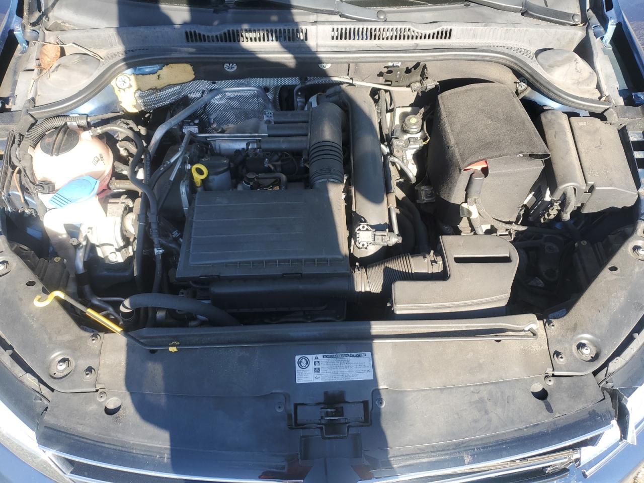 2017 Volkswagen Jetta - Image 12