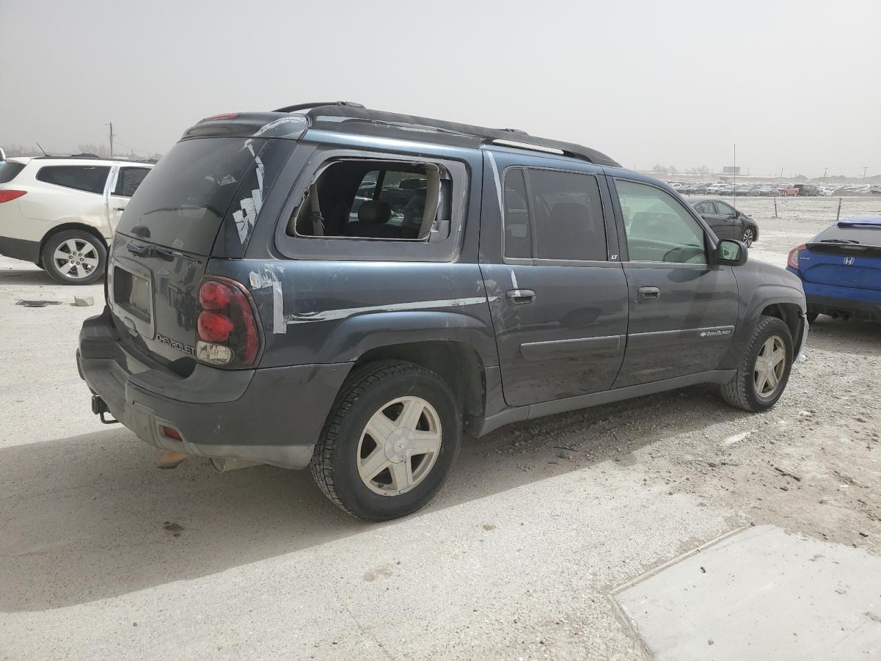 2003 Chevrolet TrailBlazer - Image 3